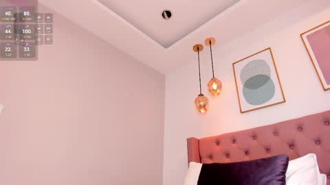 Xiomara online show from April 15, 2026, 7:58 pm