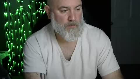 Snapshot of xjohnniex77 chatting on July 12, 2026, 1:18 am MrSlowBurn77 online show from July 12, 2026, 1:18 am