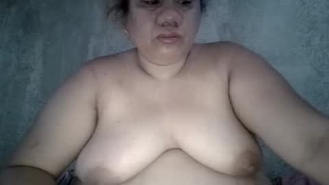 Snapshot of xjuicytits chatting on May 11, 2026, 9:23 pm xjuicytits online show from May 11, 2026, 9:23 pm