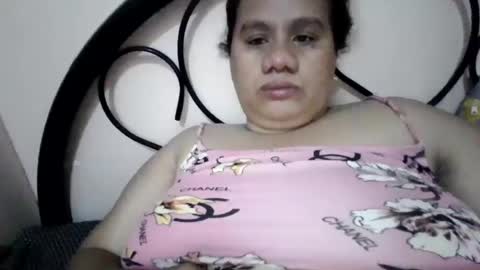 xjuicytits online show from June 2, 2026, 12:34 am
