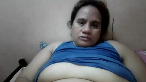 xjuicytits online show from June 5, 2026, 2:51 am