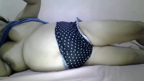 xjuicytits online show from June 27, 2026, 12:59 am