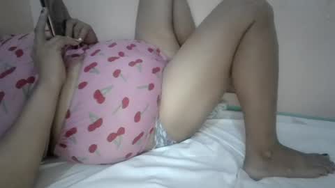 xjuicytits online show from July 14, 2026, 12:24 am