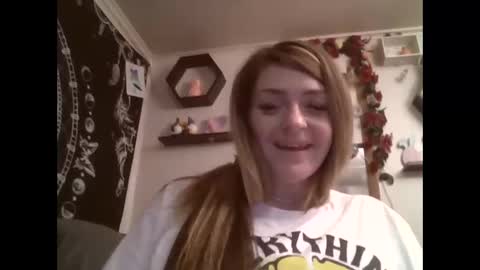 xkittymeowz online show from April 12, 2026, 12:37 am