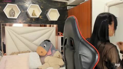 Snapshot of xlmena_slut chatting on December 4, 2024, 3:15 am Ximena online show from December 4, 2024, 3:15 am