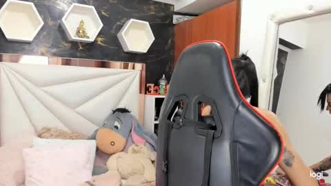 Snapshot of xlmena_slut chatting on December 19, 2024, 10:32 pm Ximena online show from December 19, 2024, 10:32 pm