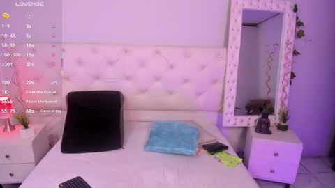 Snapshot of xlmena_slut chatting on September 23, 2025, 3:42 am Ximena online show from September 23, 2025, 3:42 am