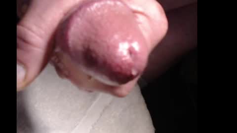 xloadzzz online show from January 4, 2025, 1:42 am