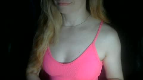 xlorax77703 online show from June 25, 2026, 1:49 am