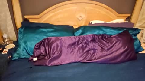 Snapshot of xmombodxdadbodx chatting on October 24, 2025, 2:41 am xmombodxdadbodx online show from October 24, 2025, 2:41 am