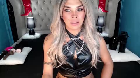 Hailey online show from March 1, 2025, 4:37 am