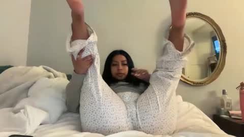 Snapshot of xndylv chatting on October 15, 2025, 6:02 am xndylv online show from October 15, 2025, 6:02 am