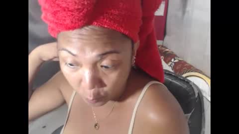 Snapshot of xnewcummachinex chatting on April 13, 2026, 10:10 am xnewcummachinex online show from April 13, 2026, 10:10 am