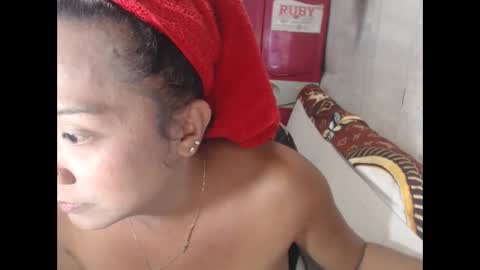 Snapshot of xnewcummachinex chatting on April 14, 2026, 9:48 am xnewcummachinex online show from April 14, 2026, 9:48 am