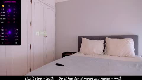 Nina  John  online show from February 28, 2025, 11:47 am