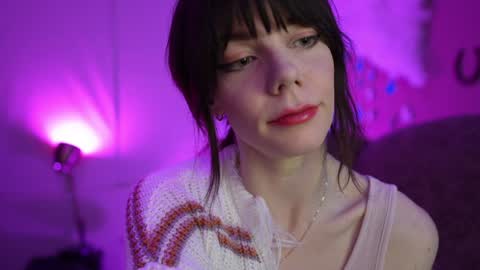 Bella Bondai online show from January 18, 2025, 10:49 am