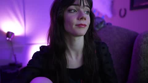 Bella Bondai online show from February 2, 2025, 12:13 pm