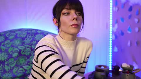 Bella Bondai online show from March 11, 2025, 8:09 am