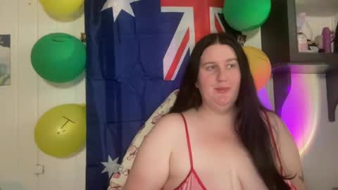 xopeachybaby online show from June 28, 2026, 1:11 am