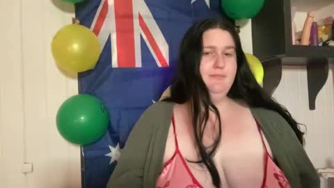 xopeachybaby online show from June 30, 2026, 3:46 pm