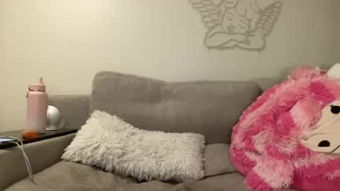 xoxo rosee online show from March 1, 2026, 4:03 am