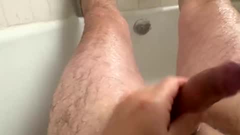 xoxowtf online show from November 9, 2025, 1:42 pm