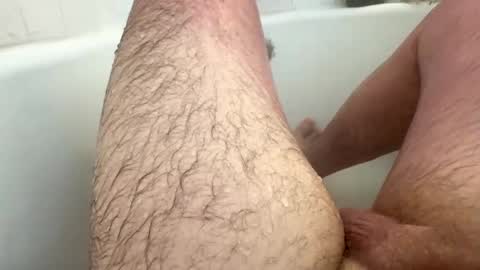 Snapshot of xoxowtf chatting on May 6, 2026, 2:33 pm xoxowtf online show from May 6, 2026, 2:33 pm
