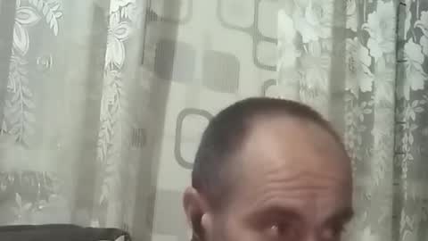 xploid1982 online show from June 10, 2026, 9:14 pm