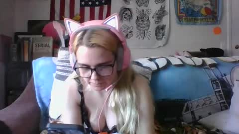 Pumpkin online show from March 21, 2026, 7:06 pm