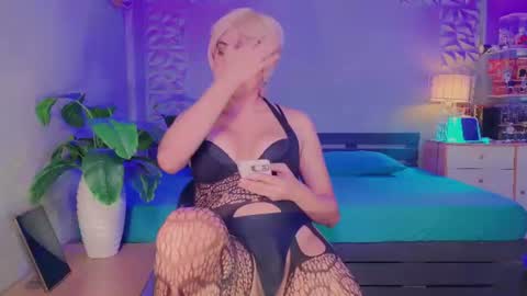 Michelle online show from July 18, 2026, 9:02 am