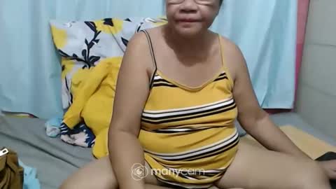 Snapshot of xsexylovelytitsx chatting on October 21, 2025, 9:04 pm lovely online show from October 21, 2025, 9:04 pm