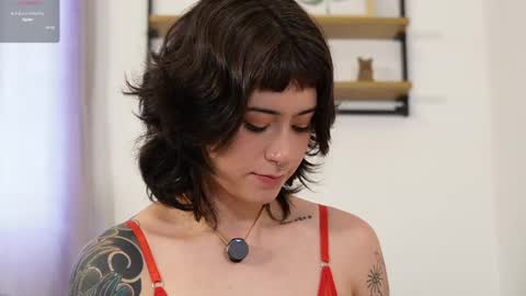 Blue online show from April 3, 2026, 7:34 pm