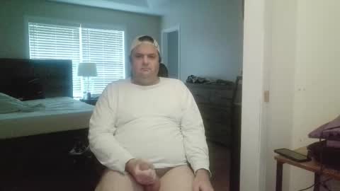 Snapshot of xstrokenchillx chatting on October 16, 2025, 10:11 pm Wayne online show from October 16, 2025, 10:11 pm