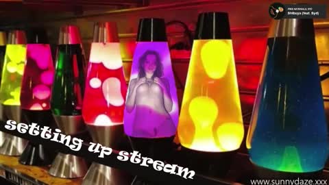 Snapshot of xsunsub chatting on November 4, 2025, 11:59 pm Sunny Daze online show from November 4, 2025, 11:59 pm