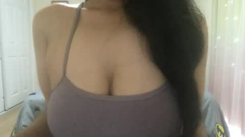 xsweetsaraxx online show from July 12, 2026, 3:14 pm