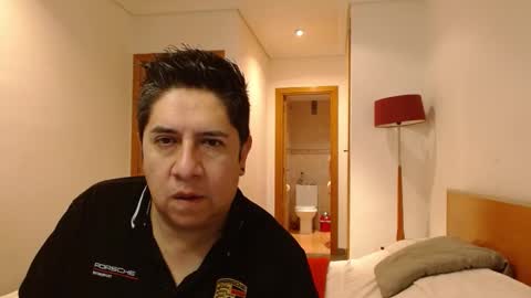 Snapshot of xthiagoxevax chatting on February 24, 2025, 8:49 am thiagoeva online show from February 24, 2025, 8:49 am