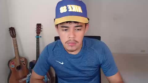 xtranherr online show from September 12, 2025, 12:38 pm