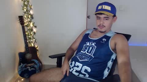 xtranherr online show from December 17, 2025, 3:34 am