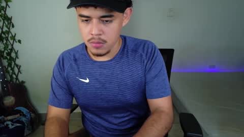 Snapshot of xtranherr chatting on February 22, 2026, 11:36 pm xtranherr online show from February 22, 2026, 11:36 pm