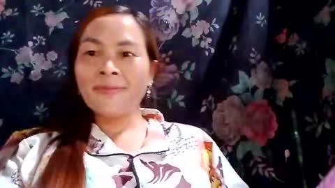 Snapshot of xuxulove00 chatting on October 1, 2025, 4:51 am xuxulove00 online show from October 1, 2025, 4:51 am