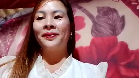 Snapshot of xuxulove00 chatting on December 22, 2025, 1:35 am xuxulove00 online show from December 22, 2025, 1:35 am