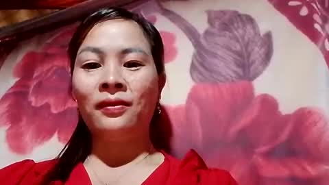 Snapshot of xuxulove00 chatting on December 23, 2025, 12:19 am xuxulove00 online show from December 23, 2025, 12:19 am