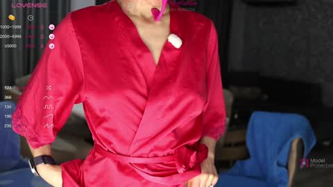 Snapshot of xwithy chatting on January 12, 2025, 1:37 pm FrancyStepmom and YStepson INTERESTED IN A GIRL-GIRL COLLABORATION TEXT ME HERE or INSTAGRAM online show from January 12, 2025, 1:37 pm