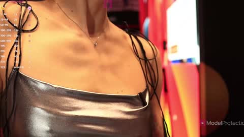 Snapshot of xwithy chatting on September 28, 2025, 12:54 pm FrancyStepmom and YStepson INTERESTED IN A GIRL-GIRL COLLABORATION TEXT ME HERE or INSTAGRAM online show from September 28, 2025, 12:54 pm