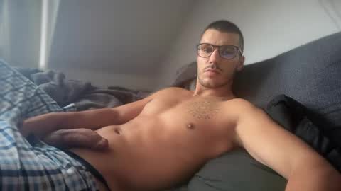 davdo online show from July 18, 2026, 7:34 am