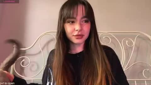 Lily online show from July 9, 2026, 11:58 am