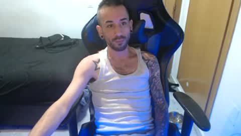xx_ren online show from July 3, 2026, 12:22 pm