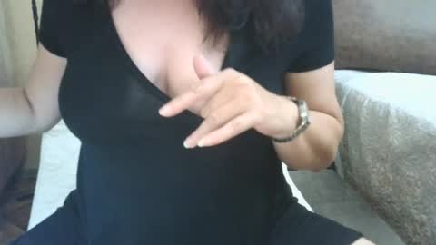 HotMomAlex online show from July 19, 2026, 7:17 pm