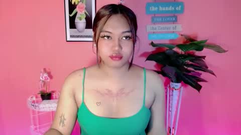 xxapplebabexx online show from September 9, 2025, 12:26 pm