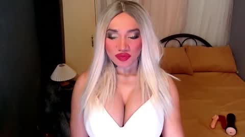 cinddy online show from September 18, 2025, 10:17 am